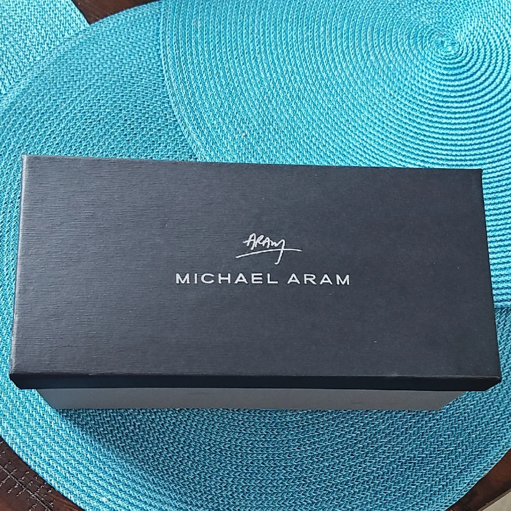Michael Aram packing box